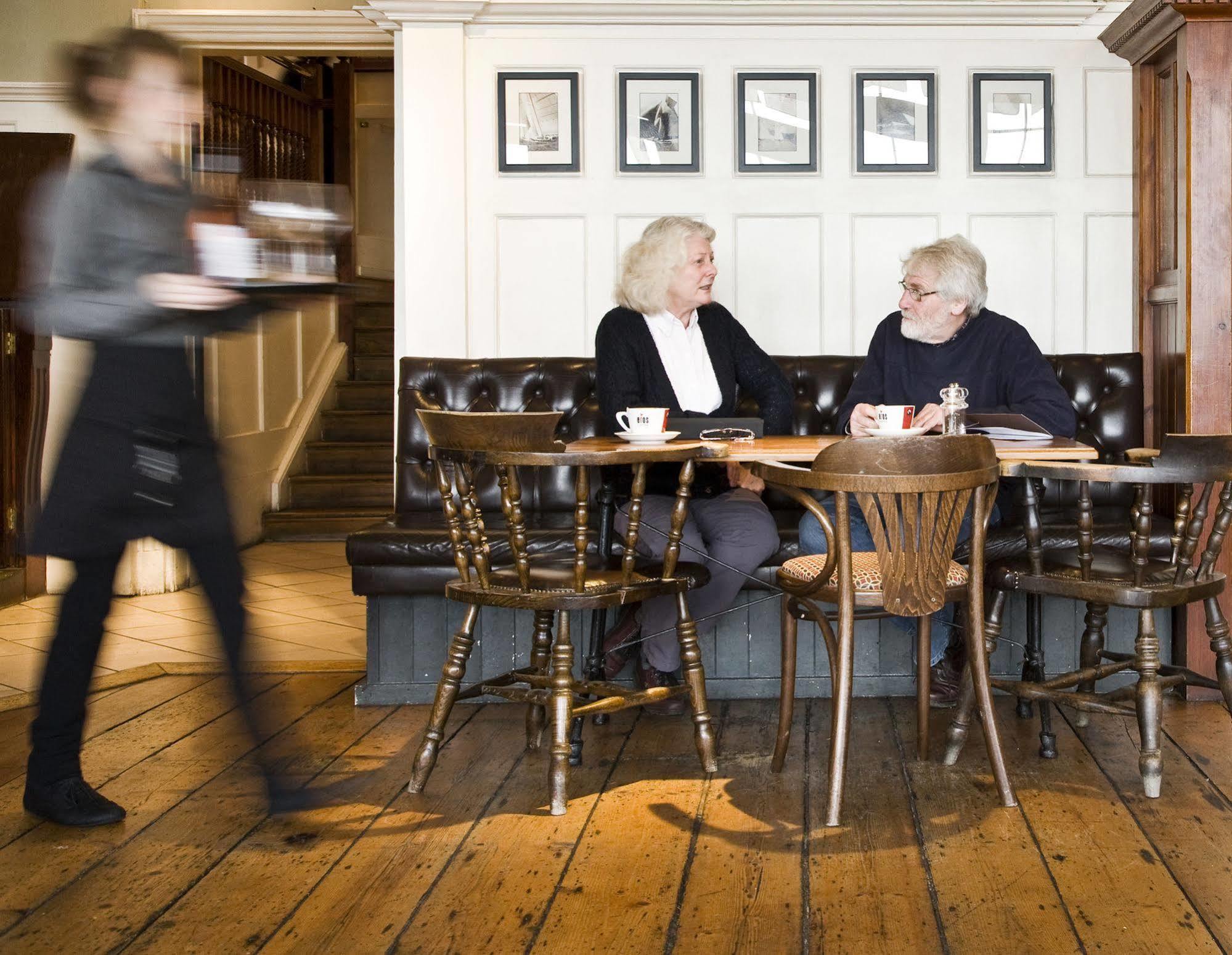 Royal Hotel Deal Eksteriør billede